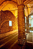 Evora - Igreja de So Francisco, la famosa Cappella delle Ossa.